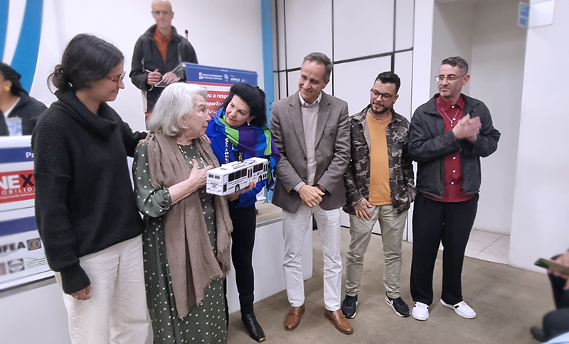 Homenagem SeminárioTrólebus 140825