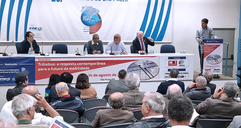 Painel1 SeminárioTrólebus 140825