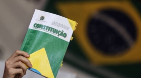 Constituição, o livro que o povo escreveu
