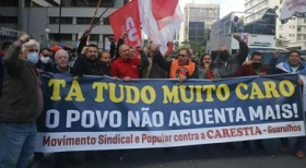 Ato na Paulista critica custo de vida e juros altos