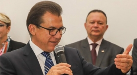 Marinho defende nova legislação trabalhista