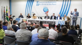 Trabalhadores dialogam com Ciro