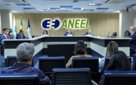 Setor elétrico demanda agência reguladora forte e atuante