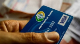 Aposentadorias terão reajuste de 5,93%