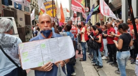 SEESP marca presença em ato em defesa dos serviços públicos de saneamento e transporte