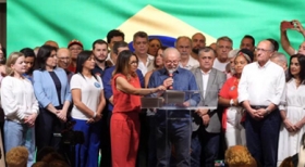 Em pronunciamento à nação, Lula diz que vitória é do povo brasileiro